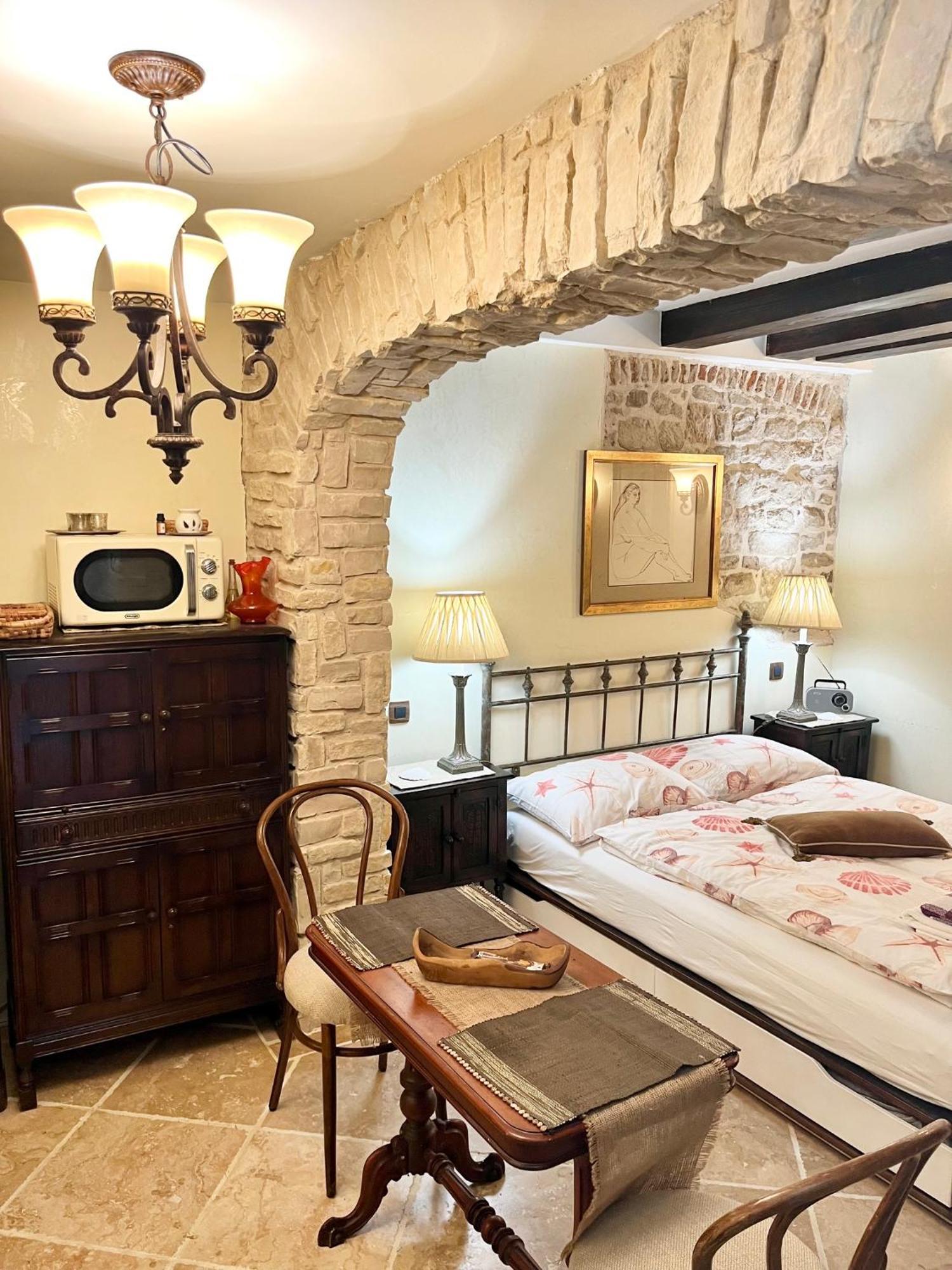 Apartment Venus Of The Palace - New Renovated Split Kültér fotó